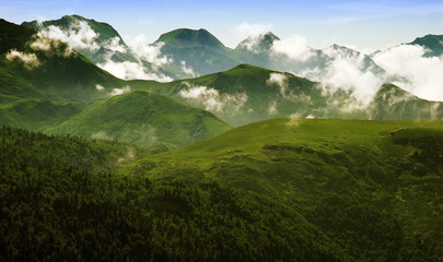 Obraz premium pyrenees mountains france