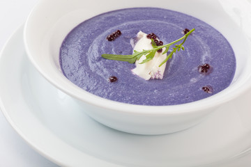 Red cabbage puree soup