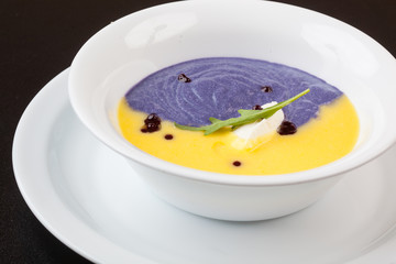 Red cabbage puree soup