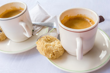  tasses de café 