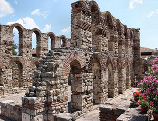 Stara Mitropolia Basilica