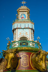 Triumphal chariot during the celebrations in honour of St. Michel, the patron saint of Terlizzi,...