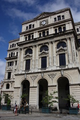 Fototapeta na wymiar Kuba, Havanna, ehemalige Börse Lonja del Comercio an der Plaza San Fransisco