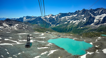 Mont-Blanc-Gruppe bei Courmayeur