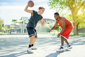 Baskeball players shakings hand before one on one game 