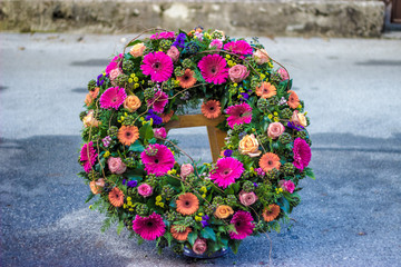 flower arrangement wreath for funerals