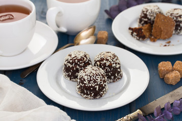 Fototapeta na wymiar chocolate coconut cookies
