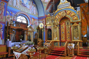 Fototapeta na wymiar Wnętrze cerkwii