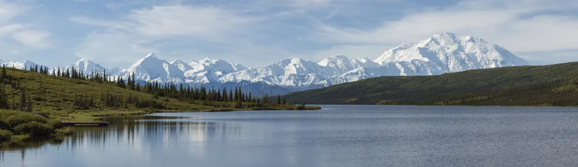 Foto auf Acrylglas Denali Die Alaskakette und der Wonder Lake im Denali-Nationalpark, Alaska