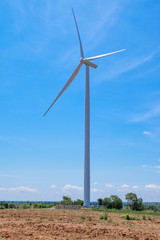 Fototapeta na wymiar Wind turbine at daylight