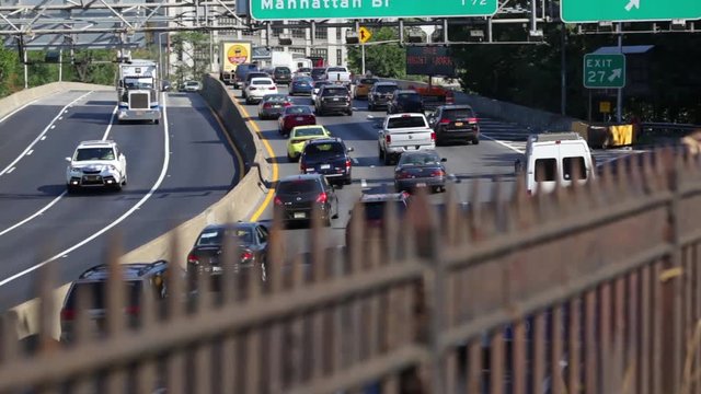 Drive North On The BQE From Brooklyn Promenade