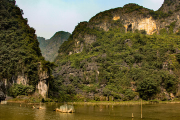 Obraz premium Landscape in tam coc, dry halong bay in vietnam
