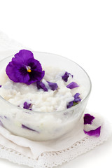 Risotto with edible flowers.