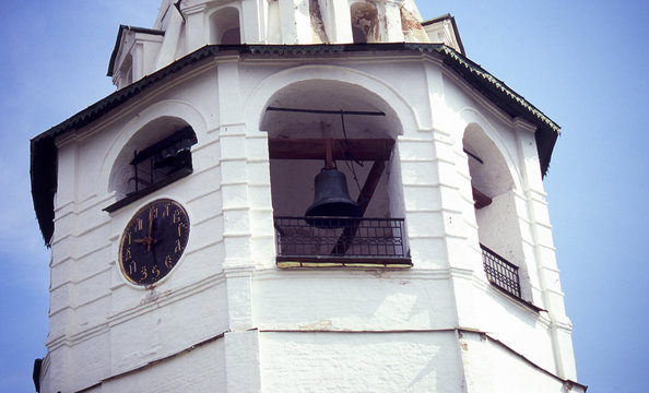 Glockenturm Geburt ru_0050