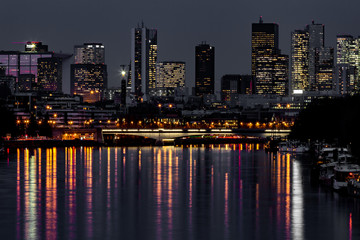 Fototapeta na wymiar Skyline La Défense