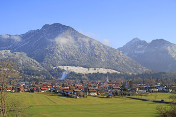 Fototapeta na wymiar Oberstdorf im Allgäu