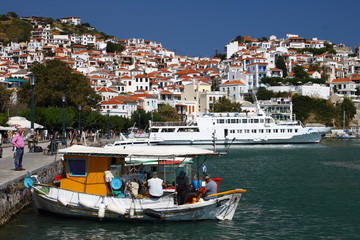 Obraz premium Skopelos town, Skopelos island, Sporades island, Greek island, Thessaly, Aegean Sea, Greece
