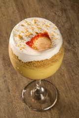 Vanilla Pudding with Strawberry and Walnuts