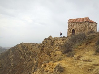 casa montagna ragazza