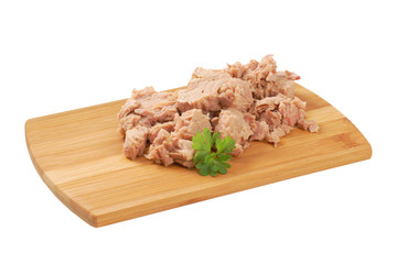 chunks of canned tuna