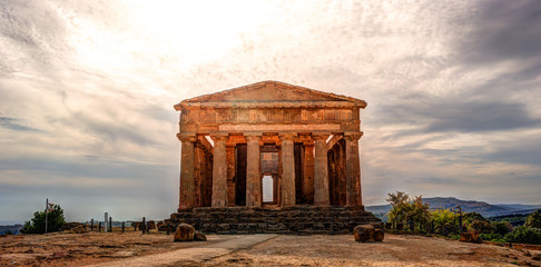 The famous Temple of Concordia in the Valley of Temples near Agrigento, Sicily - 129102553
