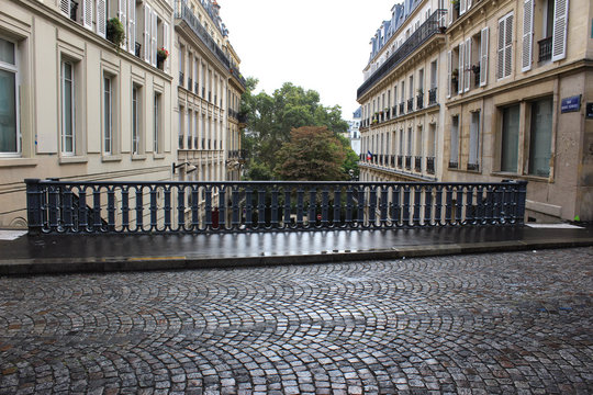 Paris - Pont Pavé - Rue de Bellefond