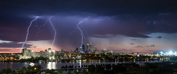Stunning multiple lightning strikes over Perth CBD