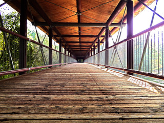 Holz-/Metall-Brücke 