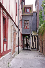 Fototapeta premium old town passage in rouen