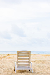  beach chaise longue