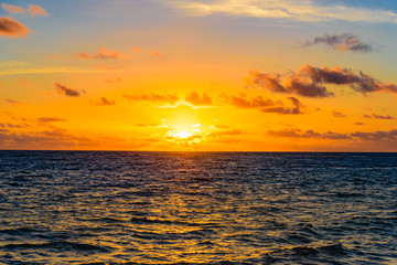 Fototapeta premium Sea sunset quietly