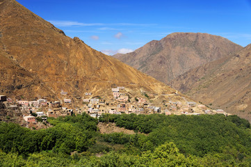 Fototapeta na wymiar Moroccan village in Atlas Mountains, Africa