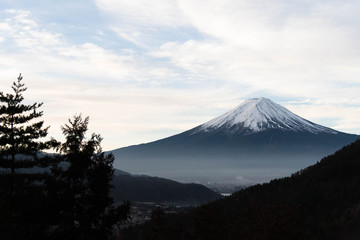 Fototapeta premium 富士山 富士見橋 撮影スポット 絶景