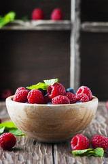 Mix of raspberry and blueberry with mint