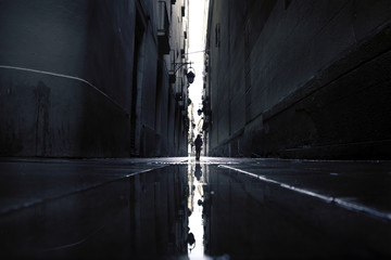 Obraz premium calle de Barcelona mojada