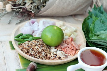 Miang Kham -  leaf wrap appetizer is delicious.