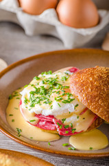 Egg benedict with hollandaise sauce
