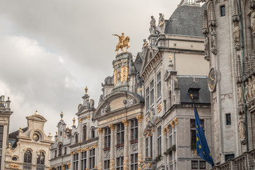 Fototapeta na wymiar The grand Place in Brussels