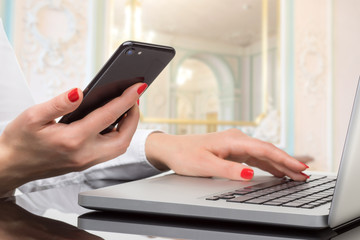 Fototapeta premium Online payment, Woman's hands holding smart phone for online sho