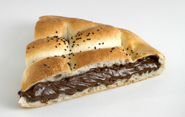 çikolatalı ramazan pidesi