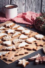 Christmas gingerbread icing decorating process