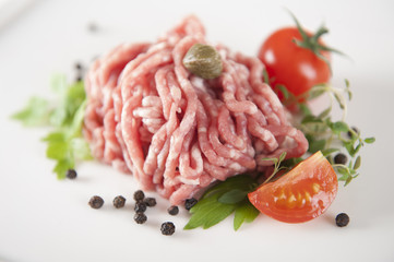 raw minced meat 