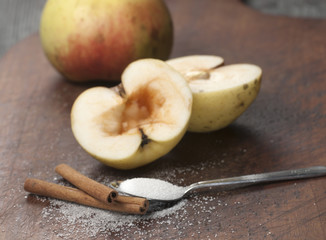 apples preparing for baking