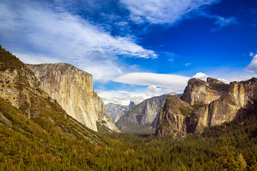 Tunnel View at Yosemite National Park in California USA