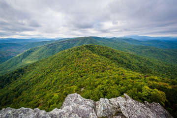 View of the Blue Ridge Mountains from Hawksbill Mountain, on the