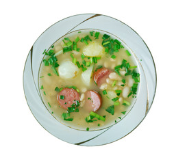 Cooker Sausage, Spinach and White Bean Soup