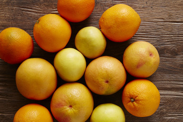 oranges grapfruits and sweeties in a bunch of citrus fruit
