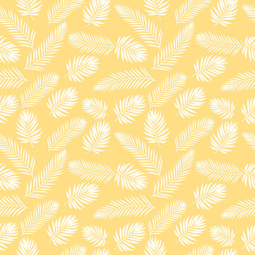 Tropical white palm tree leaves seamless pattern. Floral backgro