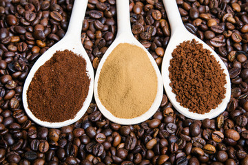 types of coffee: grounds, instant, powder, coffee beans