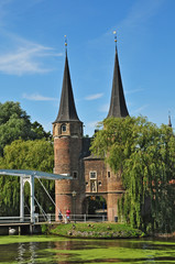 Fototapeta na wymiar Delft, Olanda - Paesi Bassi, Delftse Vliet e Oostpoort